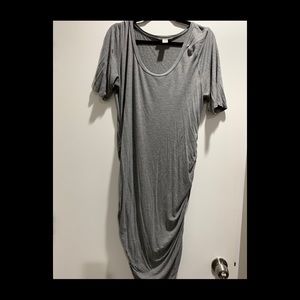 Short sleeve gray dress